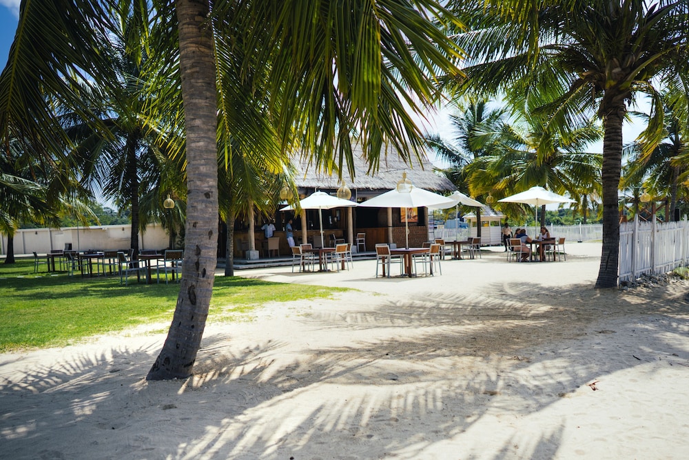 Amaya Beach Pasikudah