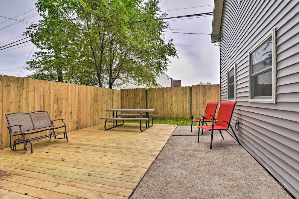 Mount Pleasant Vacations - Central Mount Pleasant Retreat w/ Patio  Grill! - Property Image 8