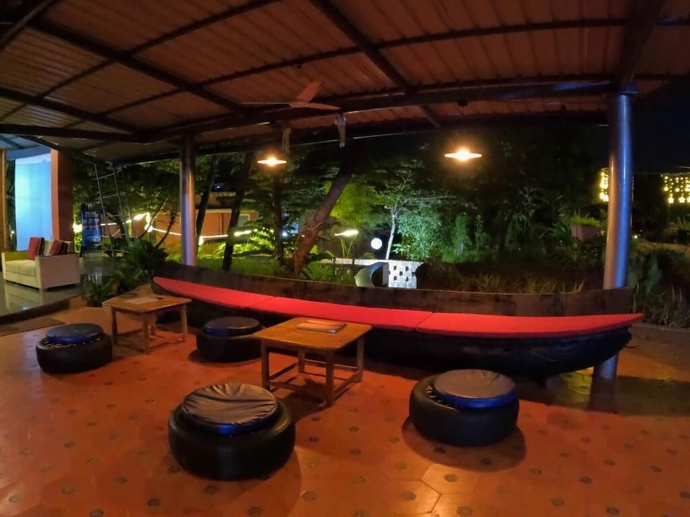 Arthigamya Spa & Resort