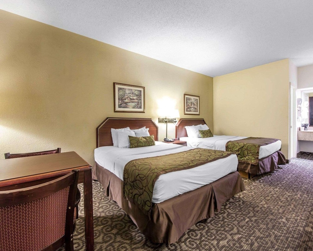 Quality Inn Johnson City near Downtown