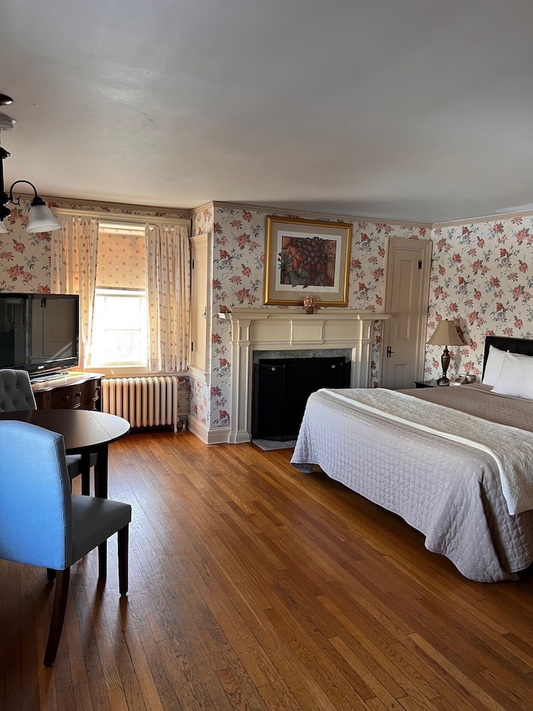 The Governor's Inn