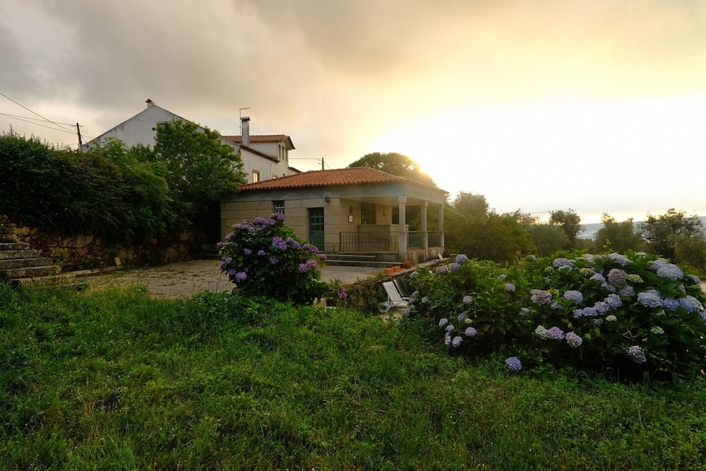 Rustic Terrace2 Bedrooms Farm House