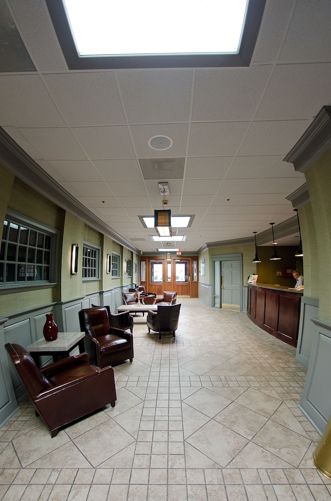 Quality Inn & Suites New Hartford - Utica view 5