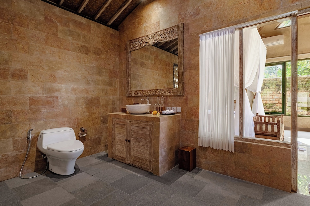 Kumala Ubud Villa