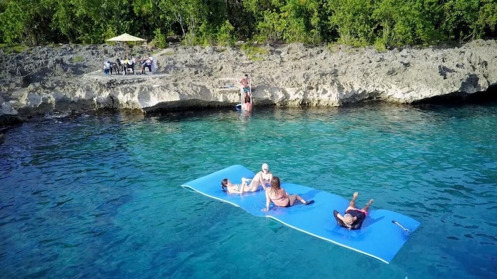 San Andres Vacations - Ocean View Sai, Five Bedroom Holiday Home - Property Image 10