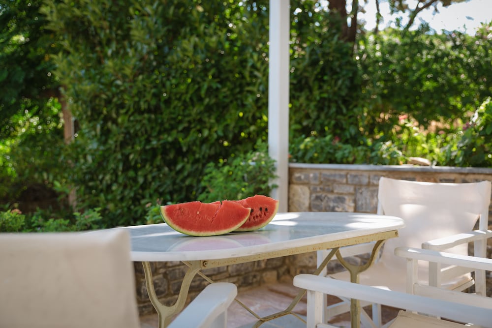 Lydia Lithos Houses photo 2