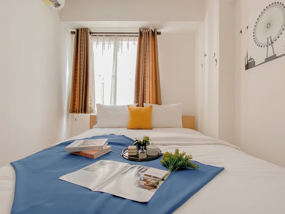 Comfy And Restfull 2Br Near Mall At Bassura City Apartment