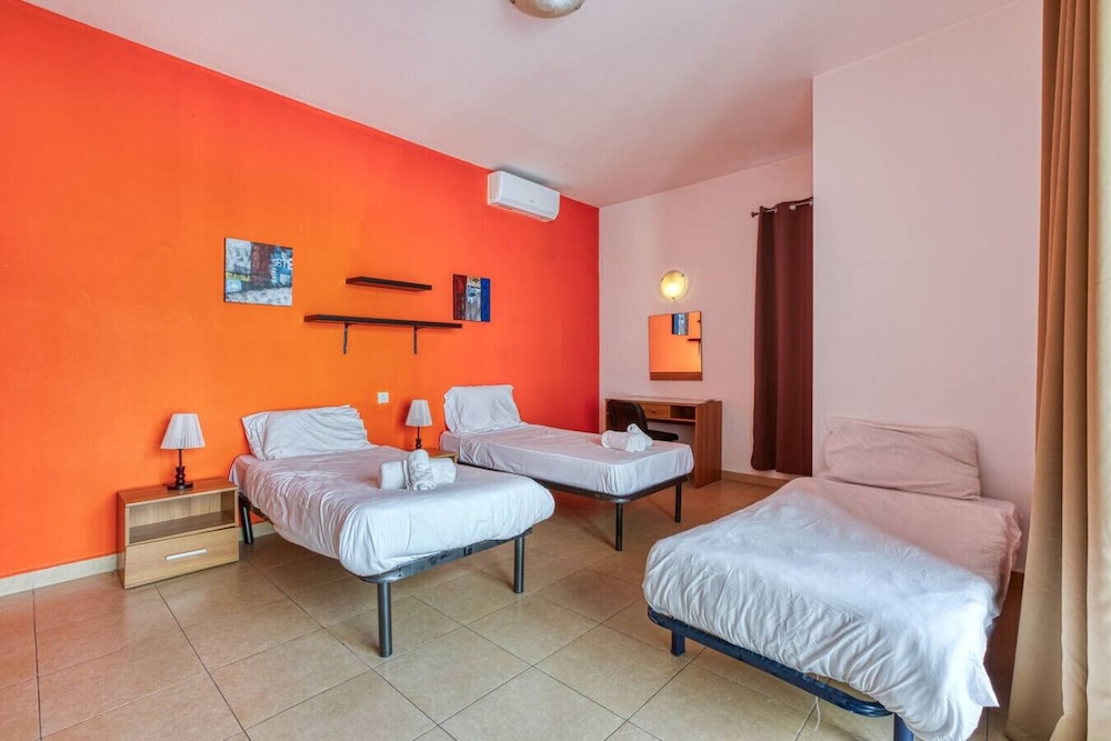 Roulette Your St Julian s Base for a Fun Getaway photo 3