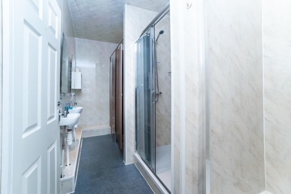 Cityscape Retreat in Newcastle