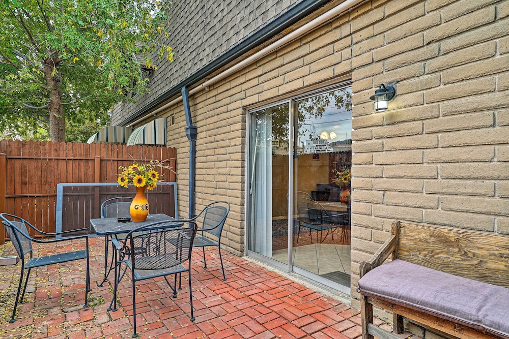 Cozy El Paso Condo w/ Patio ~ 7 Mi to Dtwn! view 2