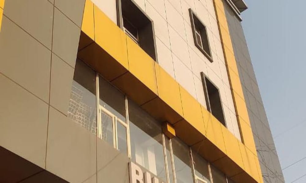 Fabhotel Buland Plaza