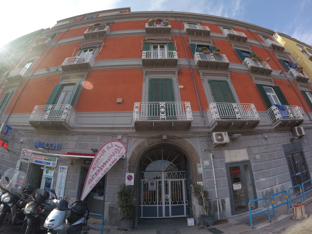 Micalò ArtRooms