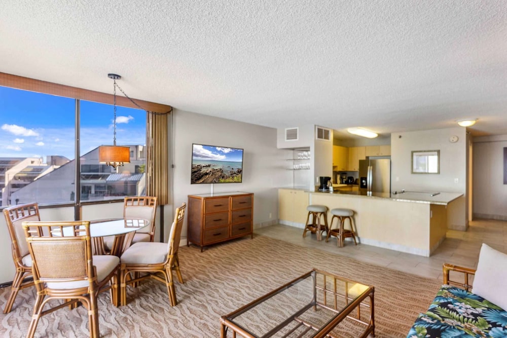 Owner-Managed One Bedroom Condo