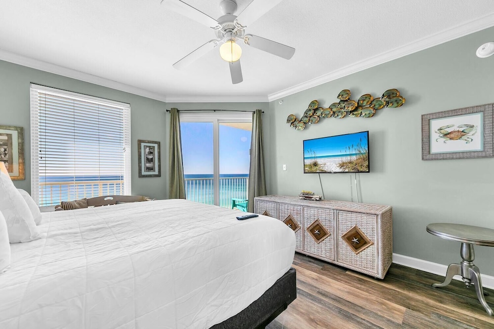 Grandview East 1002