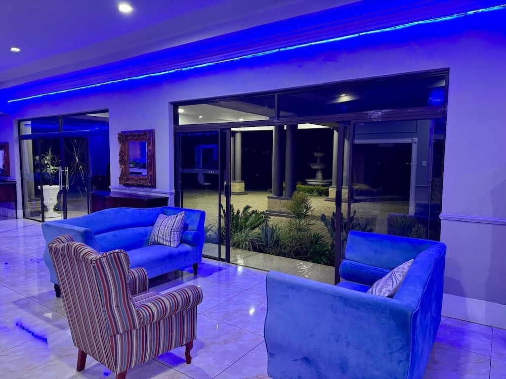 Dwaleni Farm Lodge