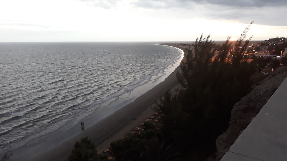 Penthouse in Playa del Ingles With Lovely View