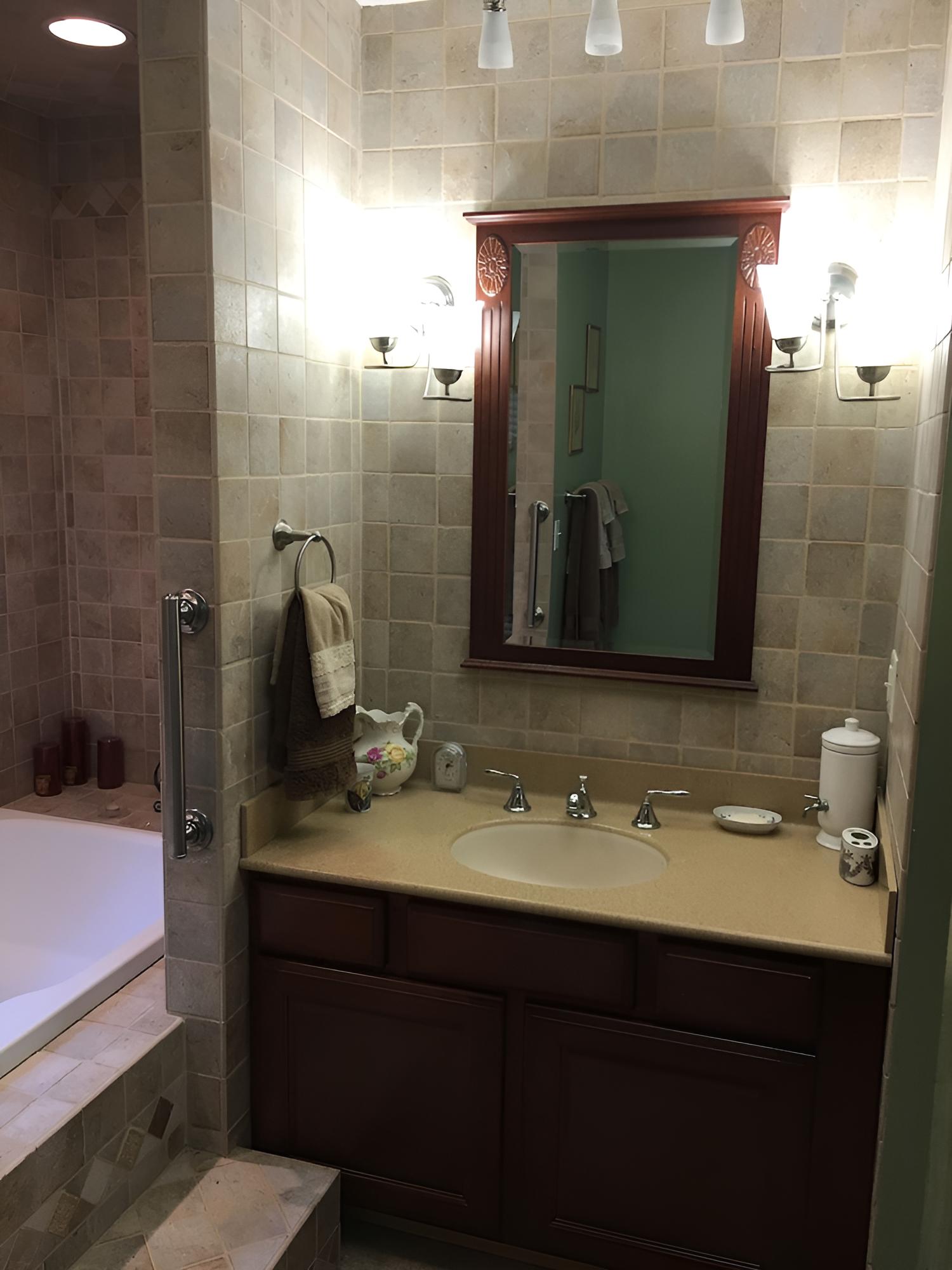 The Ebenezer House Bed & Breakfast