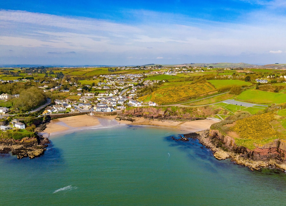 Bayview Holiday Home