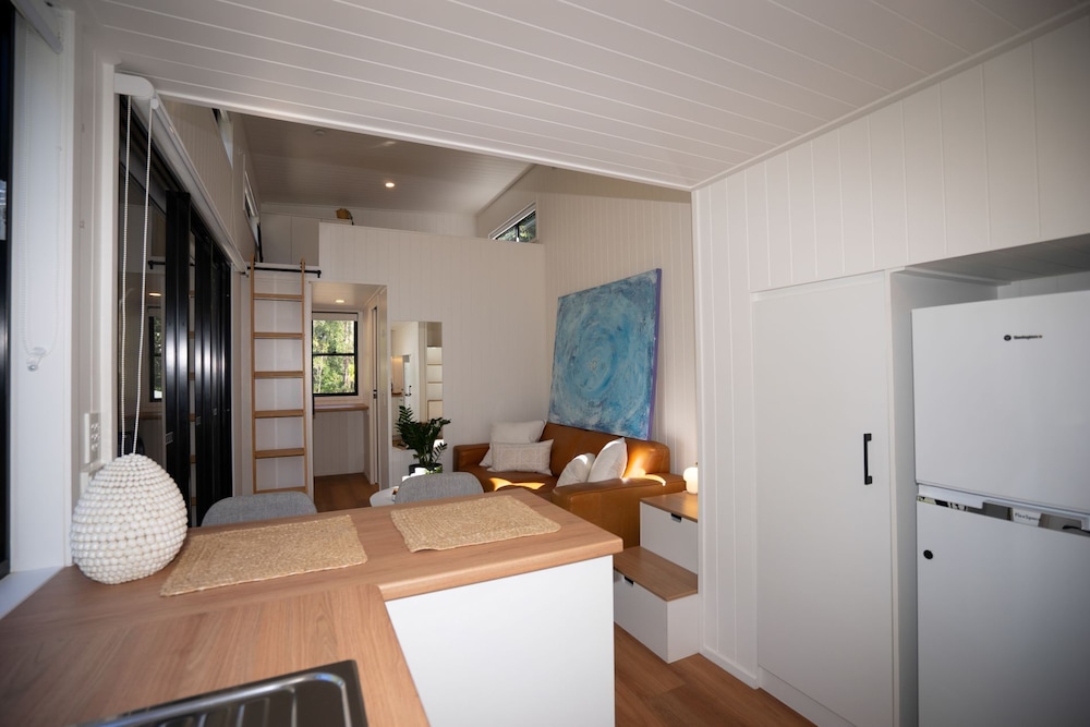 Waterlily Tinyhouse