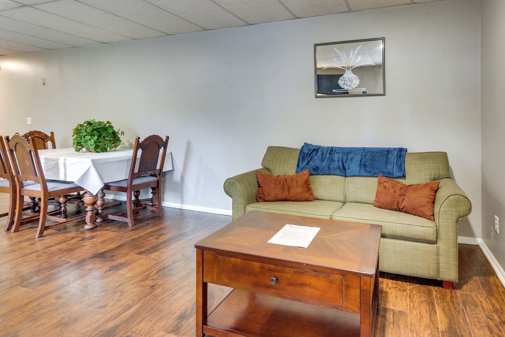 14 Mi to Black Moshannon! Pet-friendly Apartment