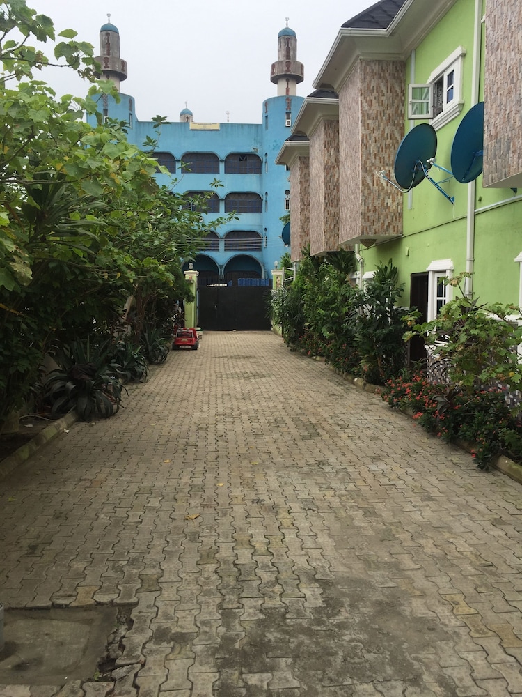Photo 19
