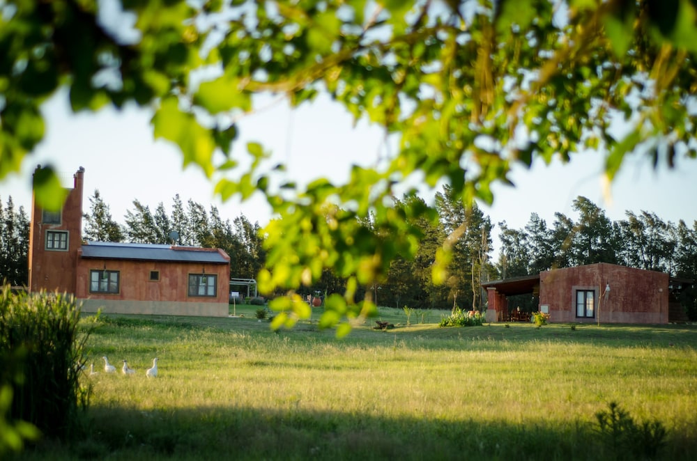 Tierra Chana Estancia de Campo
