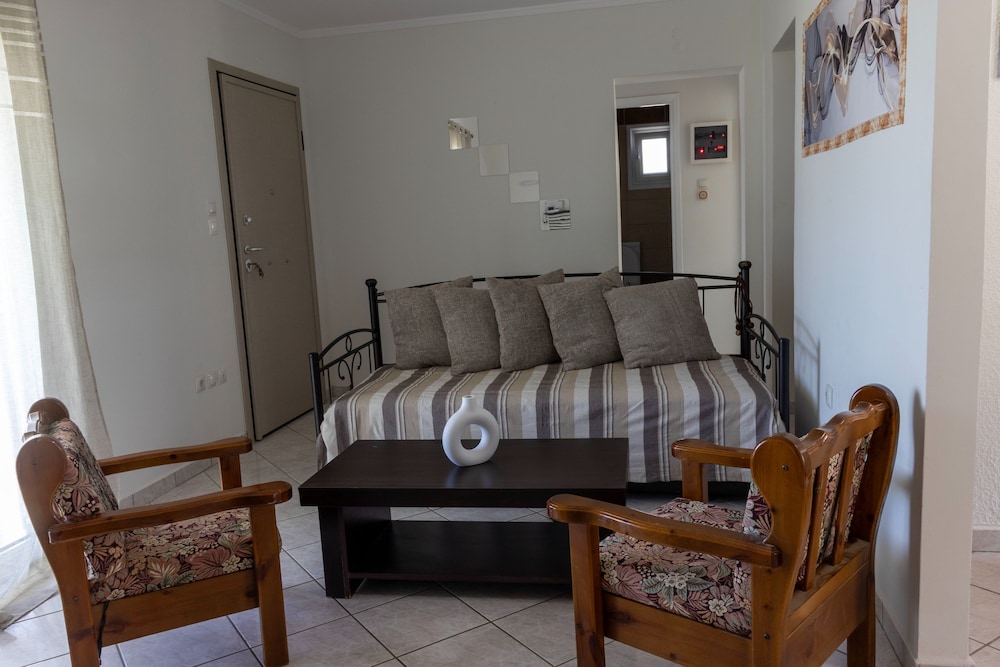Aggelos Home in Kato Alepohori