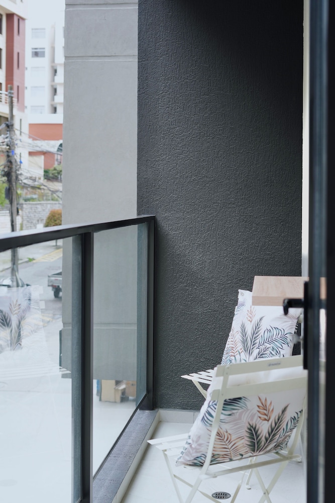 ADN Apartments and Studios
