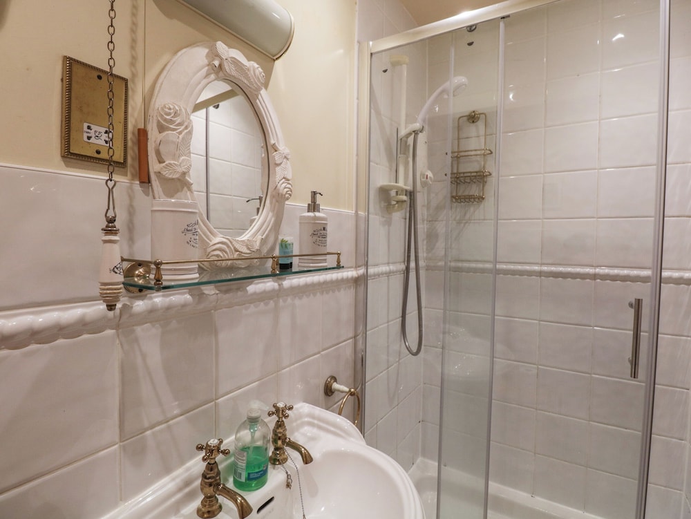 The Rockery Suite
