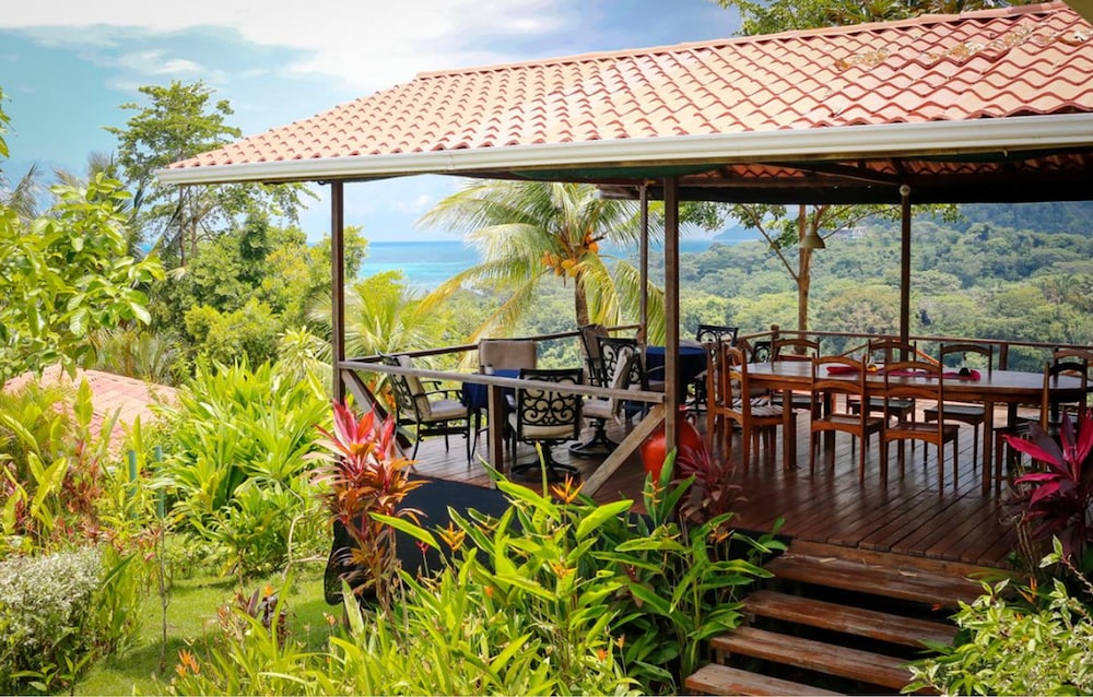 LagunaVista Villas