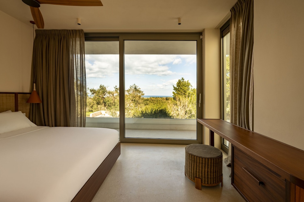 Botanico Villa & Suites