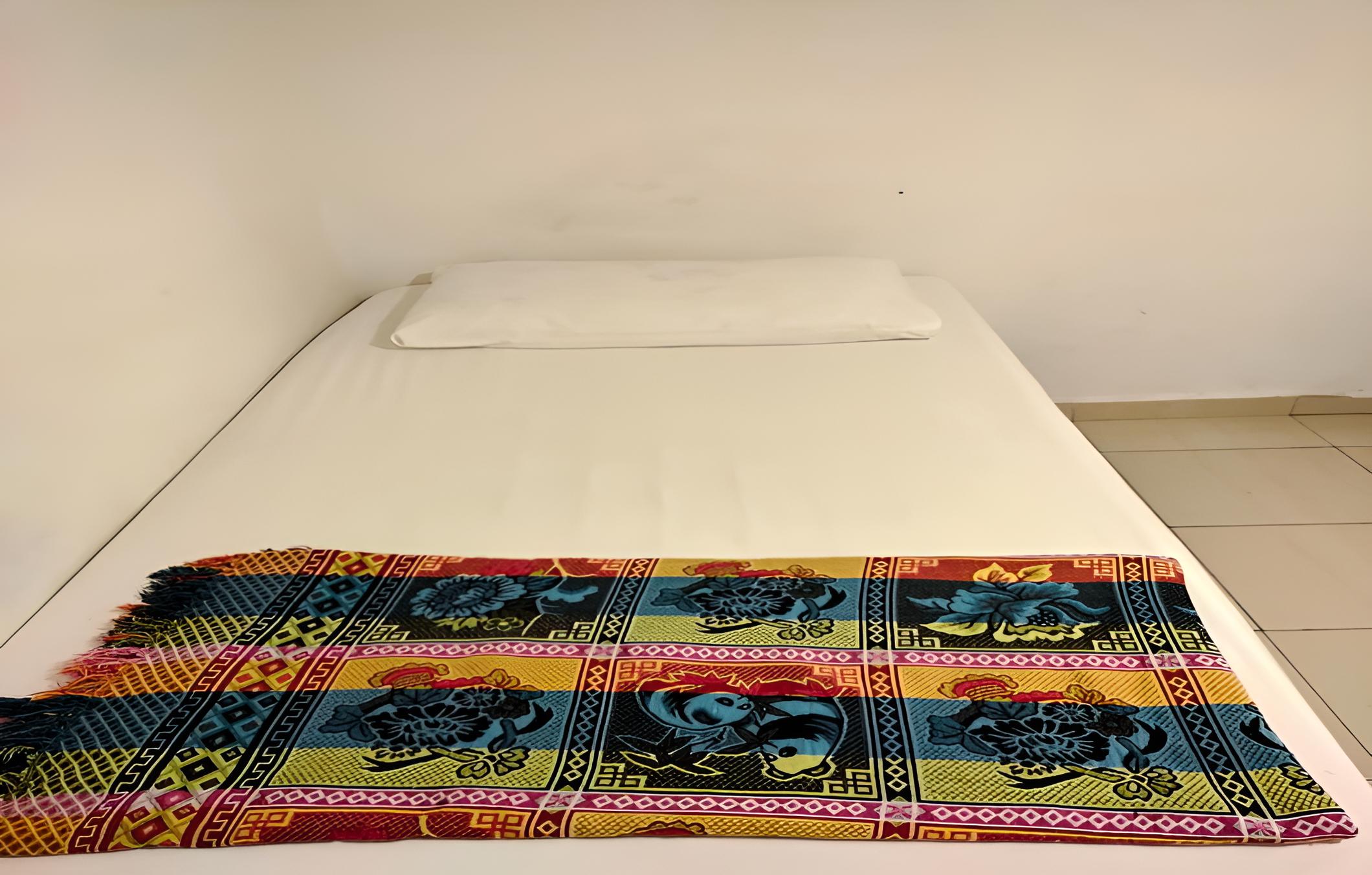 OYO 90273 Mz Hotel