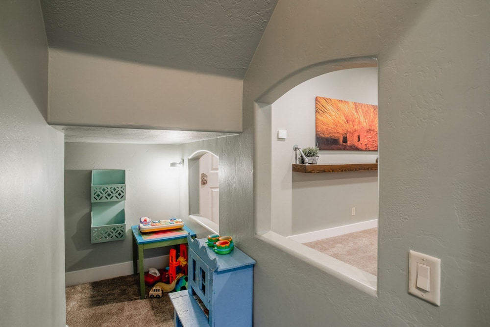 Paradise Village 3 - Grand View Estates