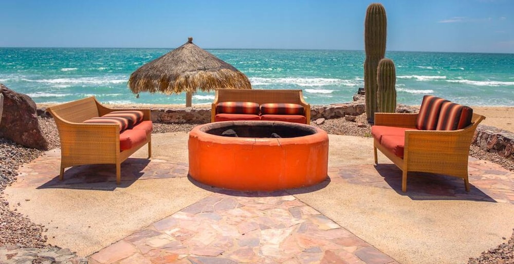 Hidden Gem Villa With Serene Beach Pool Access