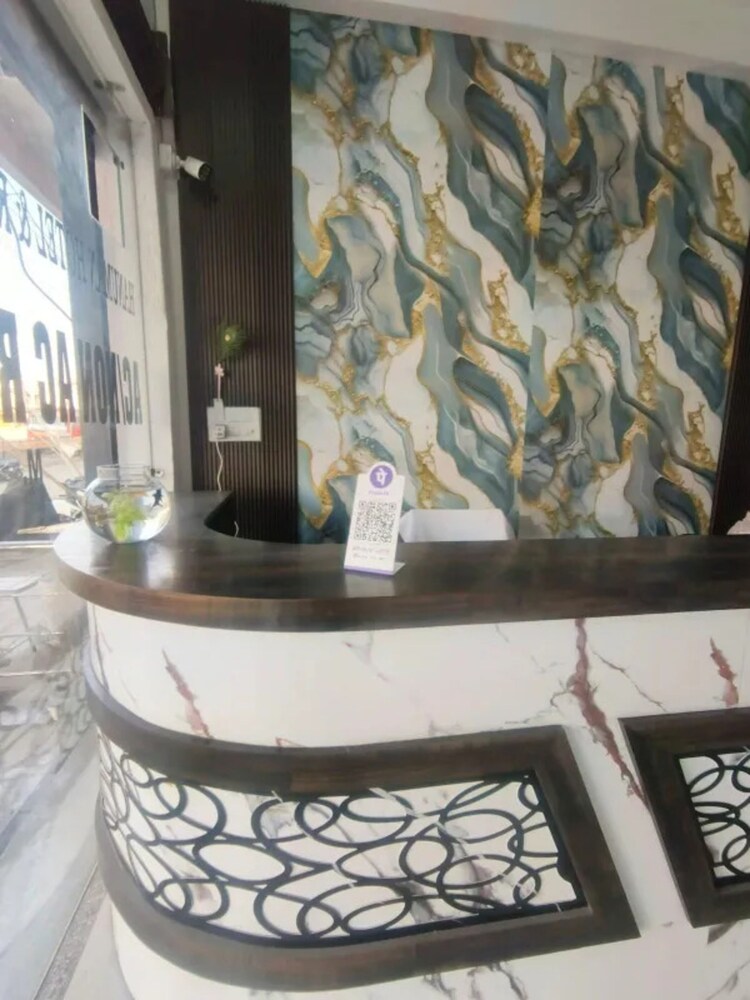 Fabhotel Shree Hanuman