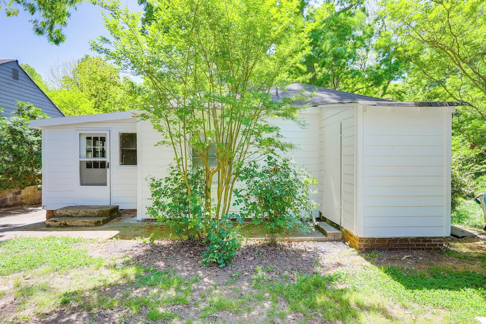 Main Street Home: 1 Mile to Callaway Gardens view 2