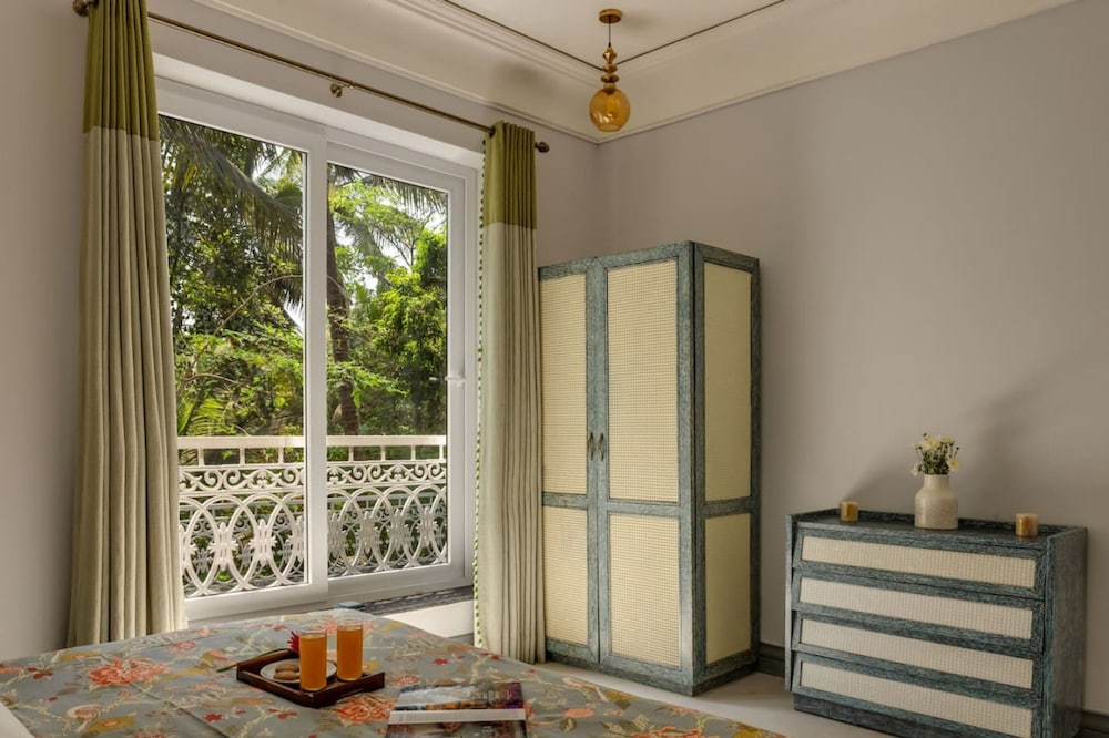 The Hornbill Villa - 3bhk With Pvt Pool in Saligao