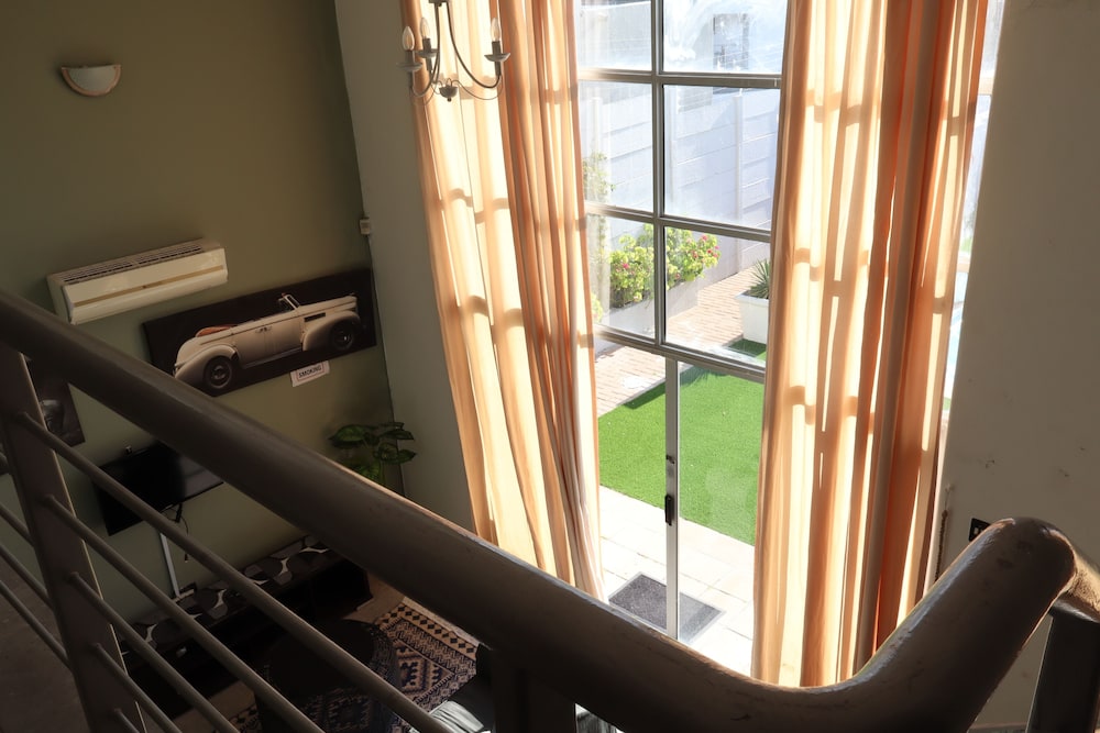Imany Guesthouse