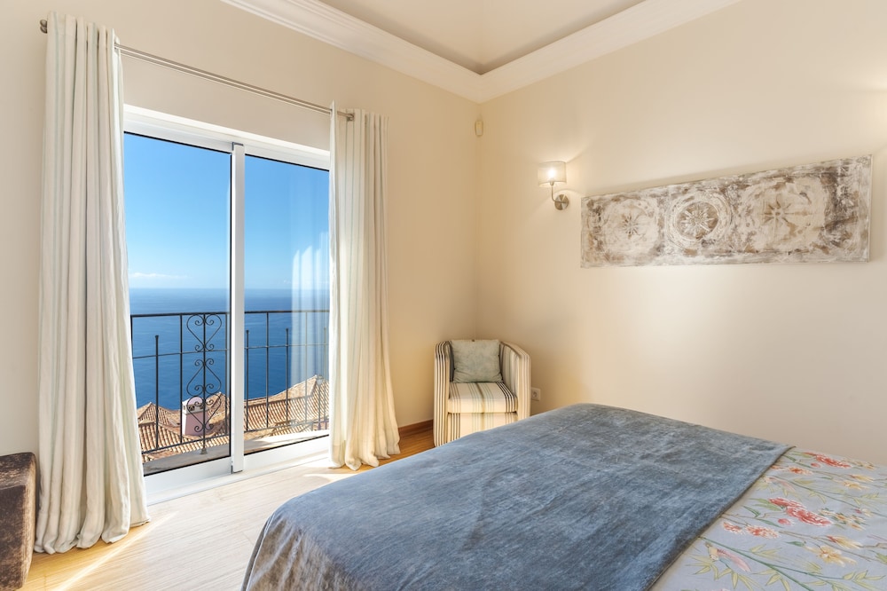 Villa Bougainvillea view 3