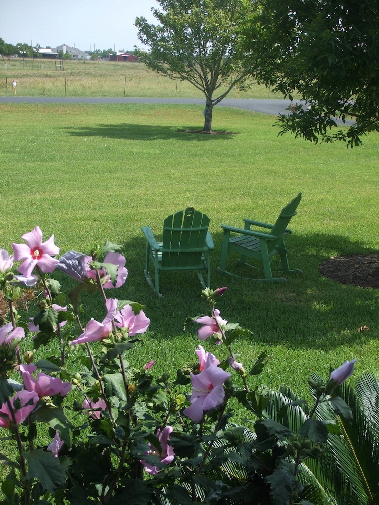 Honey Farm Bed & Breakfast