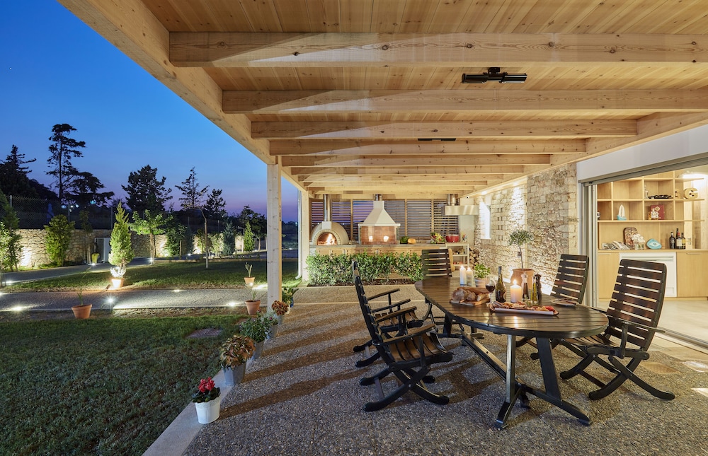 Villa GG en Hersonissos — balance & terrace