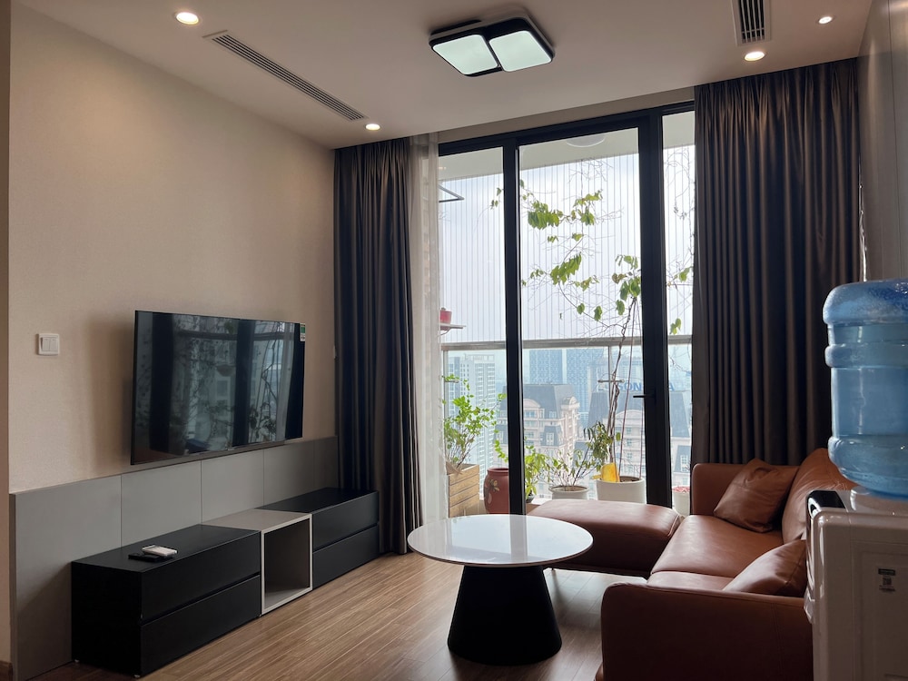 Vinhome SkyLake - Service Apartment