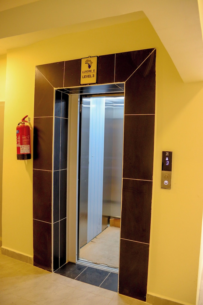 Peaceful And Unique Studio Jkia Airport Stay