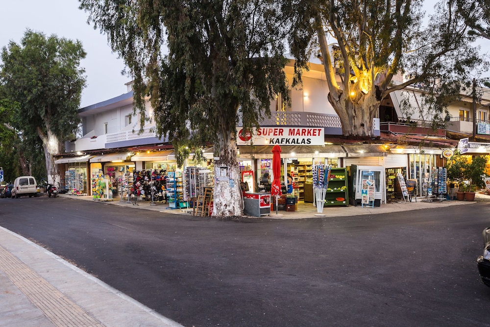 Georgioupolis Plaza Suites