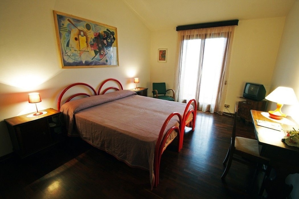 Vento tra gli Ulivi view 3