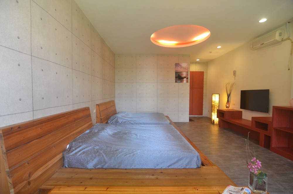 Moonlight Hall
