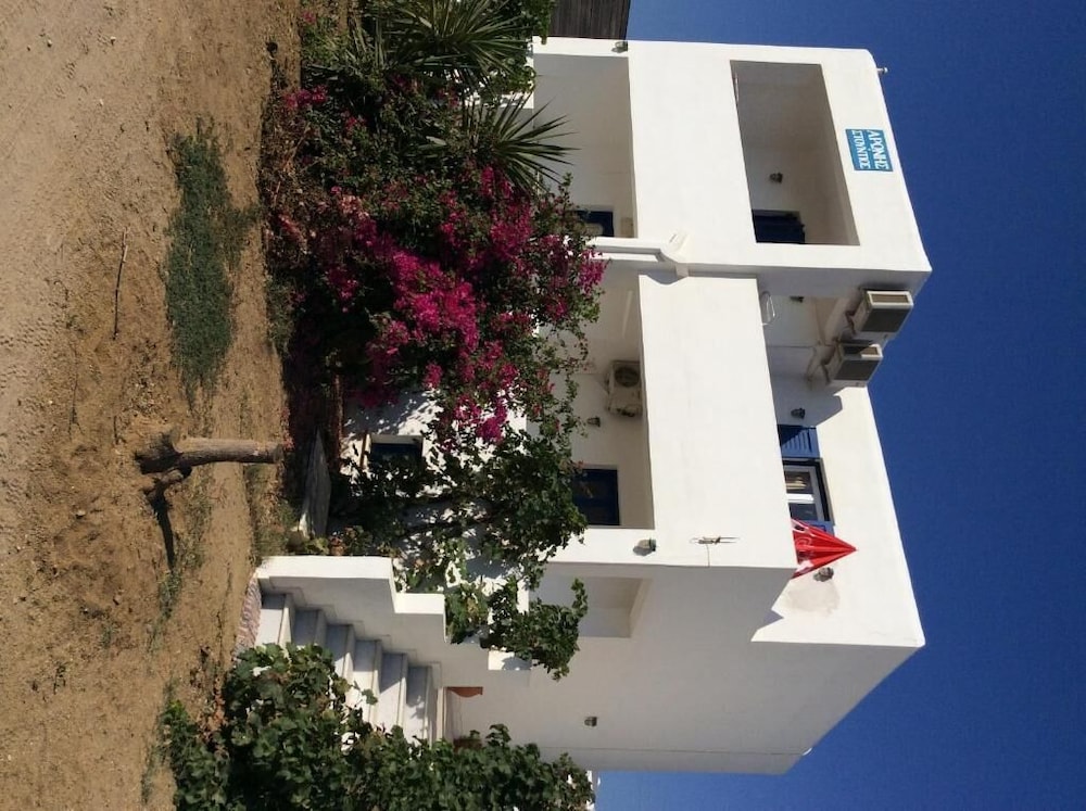 Aronis Plaka Naxos
