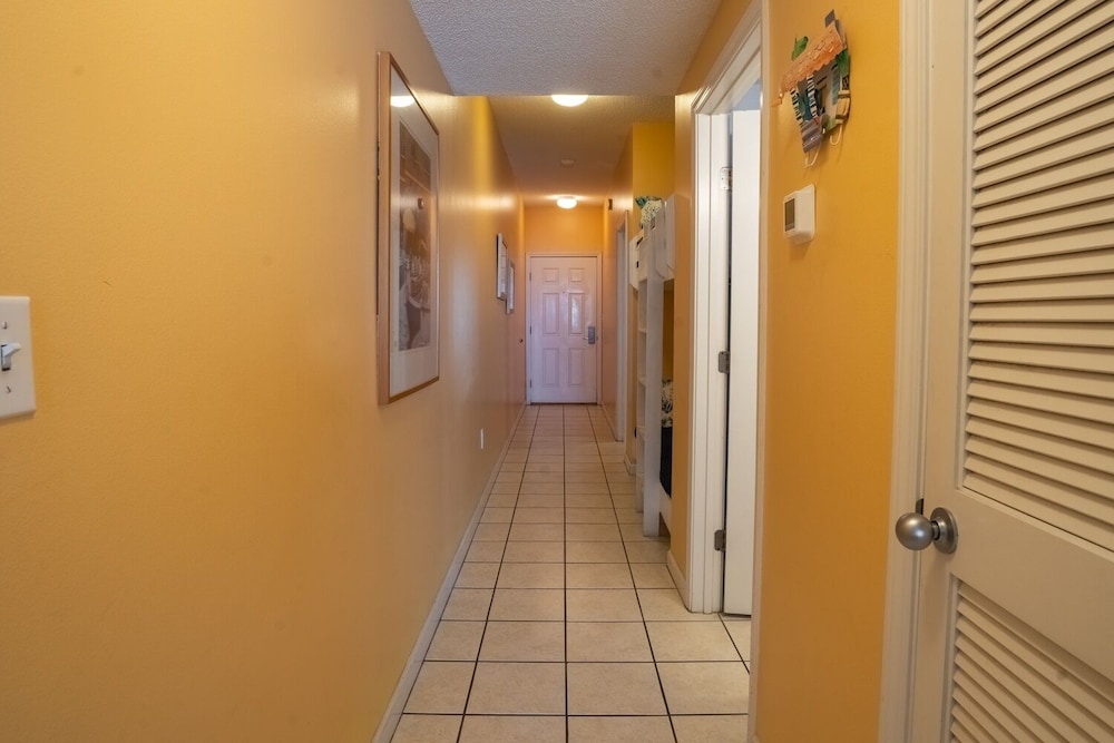 Costa del Mar - 1 Br Condo