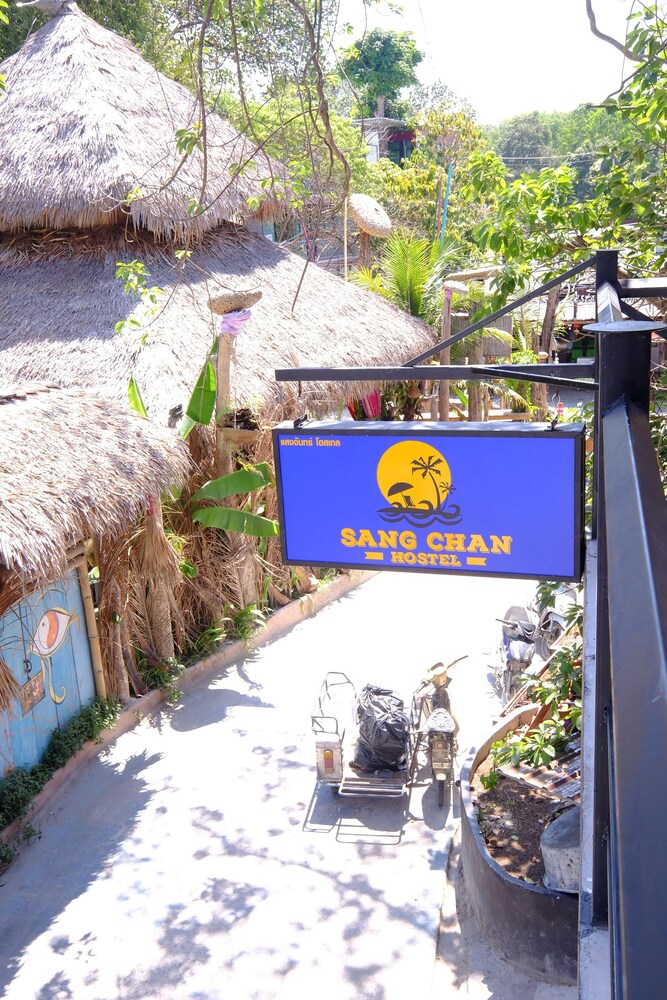 Sang Chan Hostel
