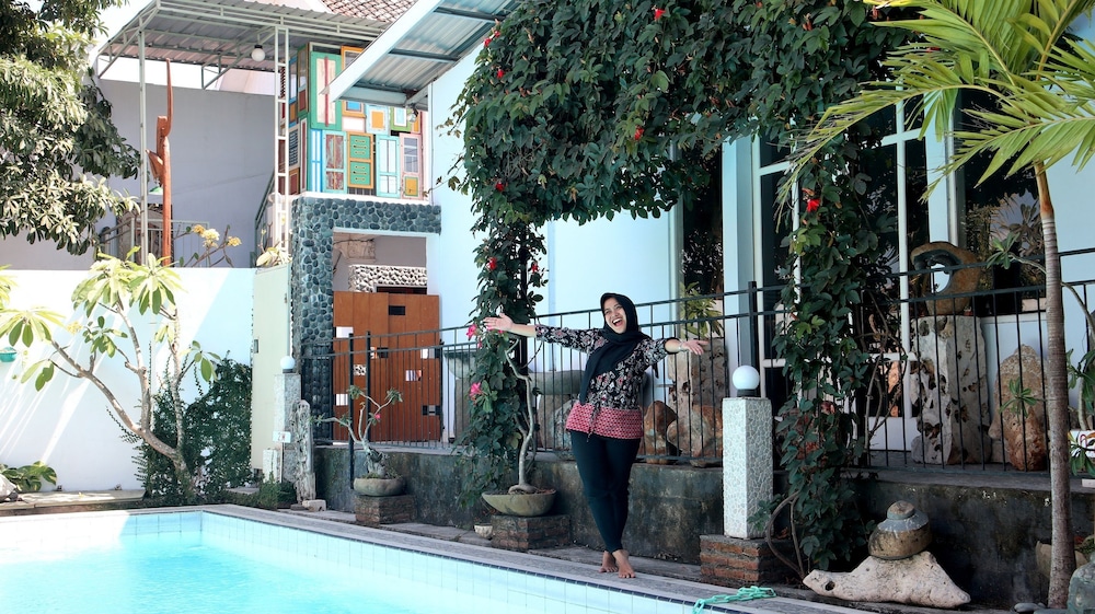 Watusaman Homestay By The Grand Java